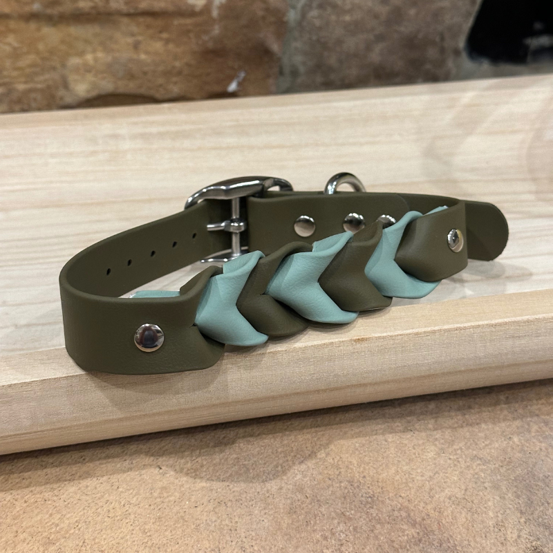 Two Toned Braided Collar