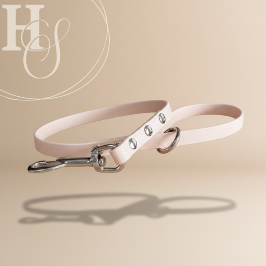 Short Control leash (Waterproof + Odor-Proof)