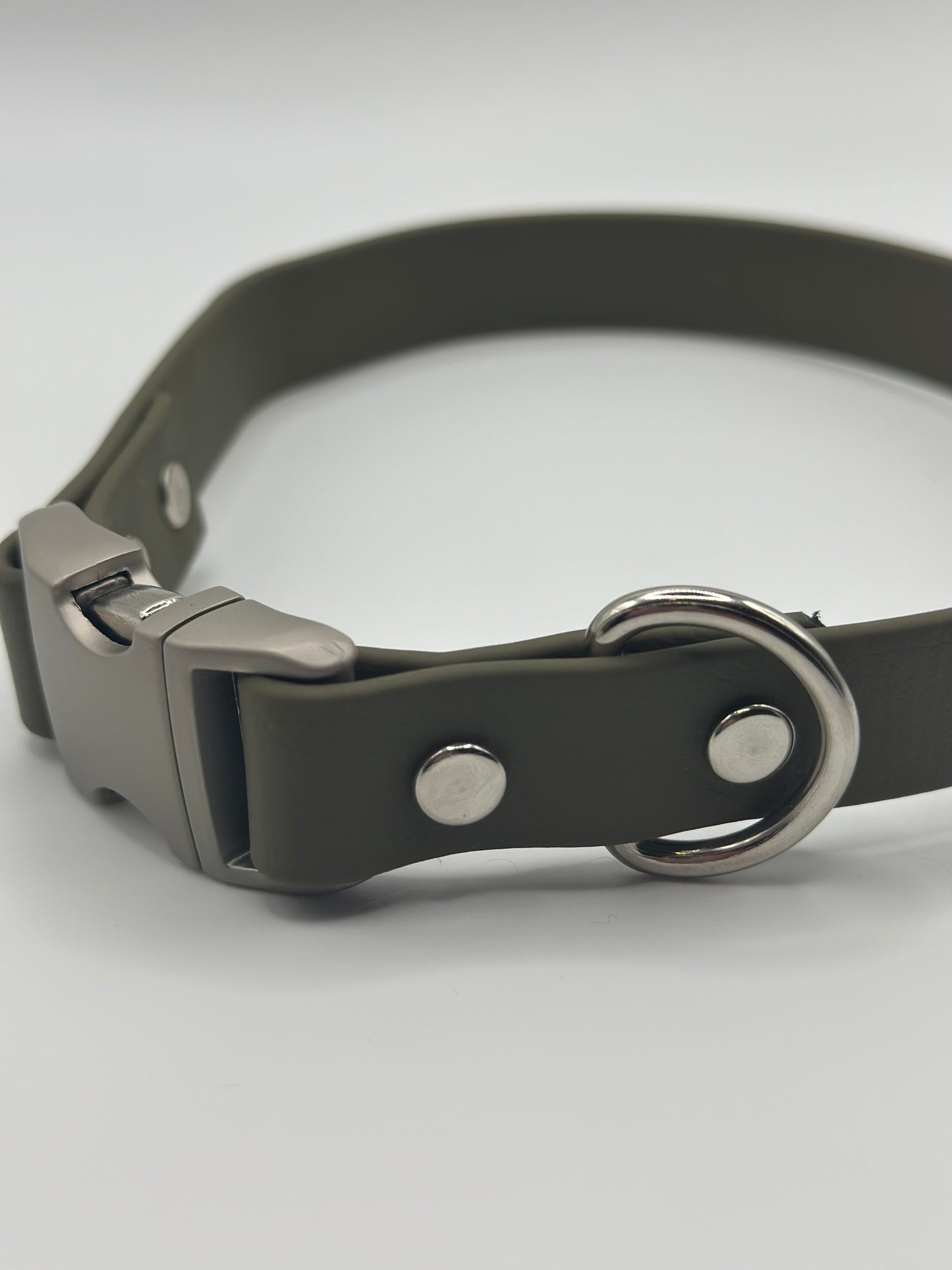 Solid Non-Adjustable Quick Release Collar